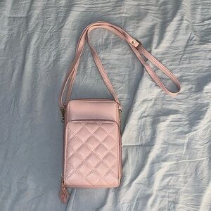 Women’s crossbody purse